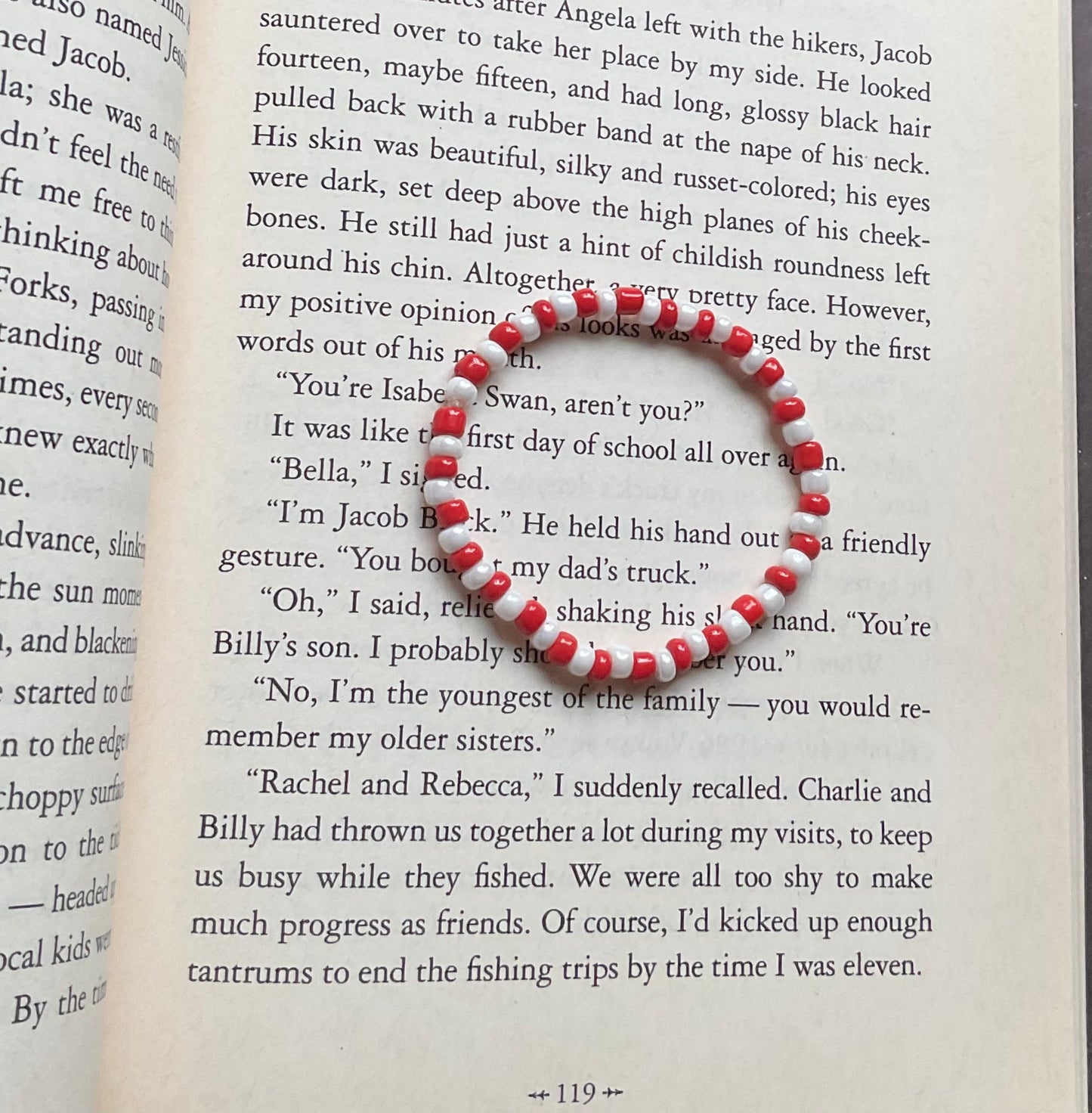 Red & White Seed Bead Bracelet