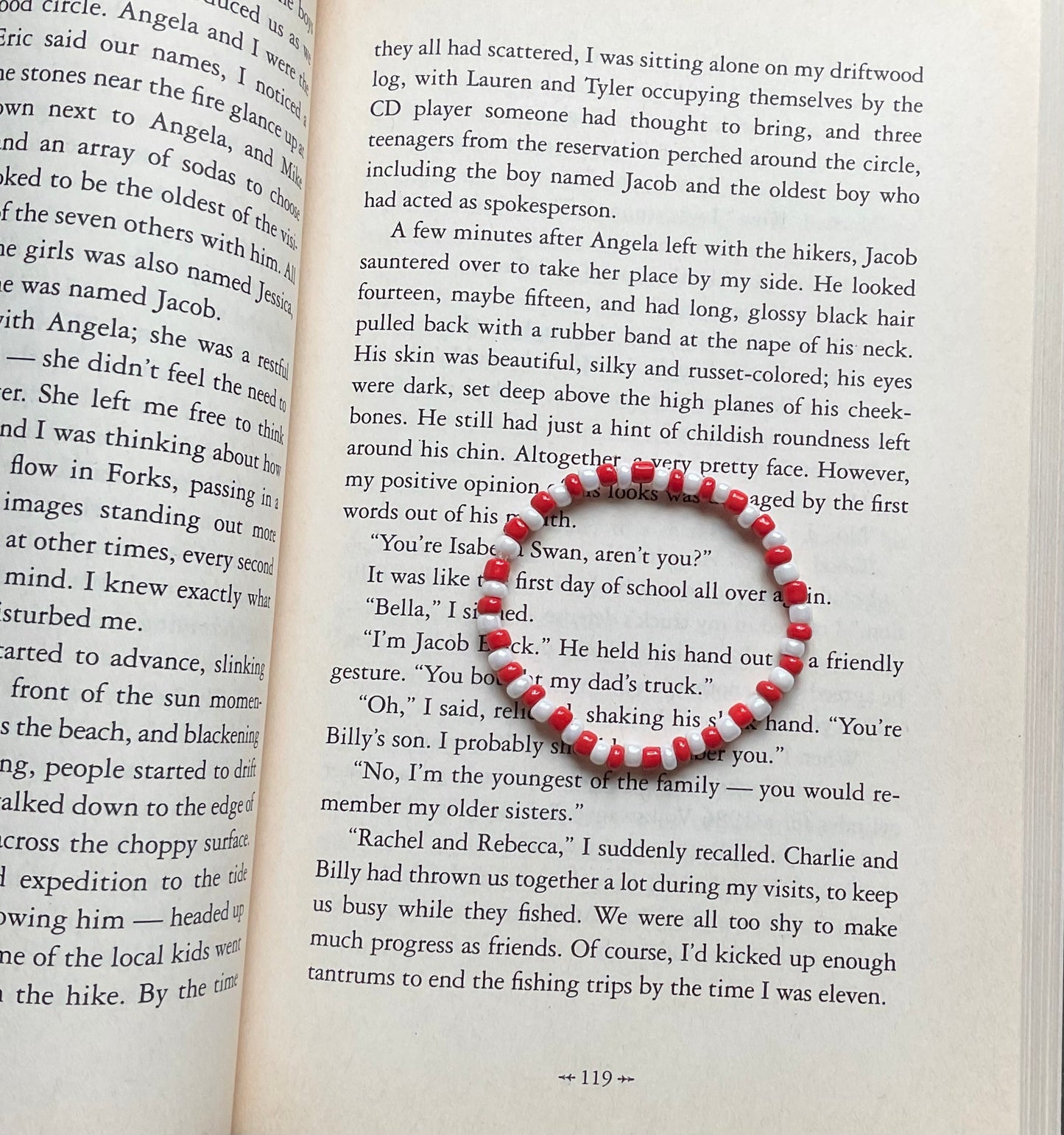 Red & White Seed Bead Bracelet