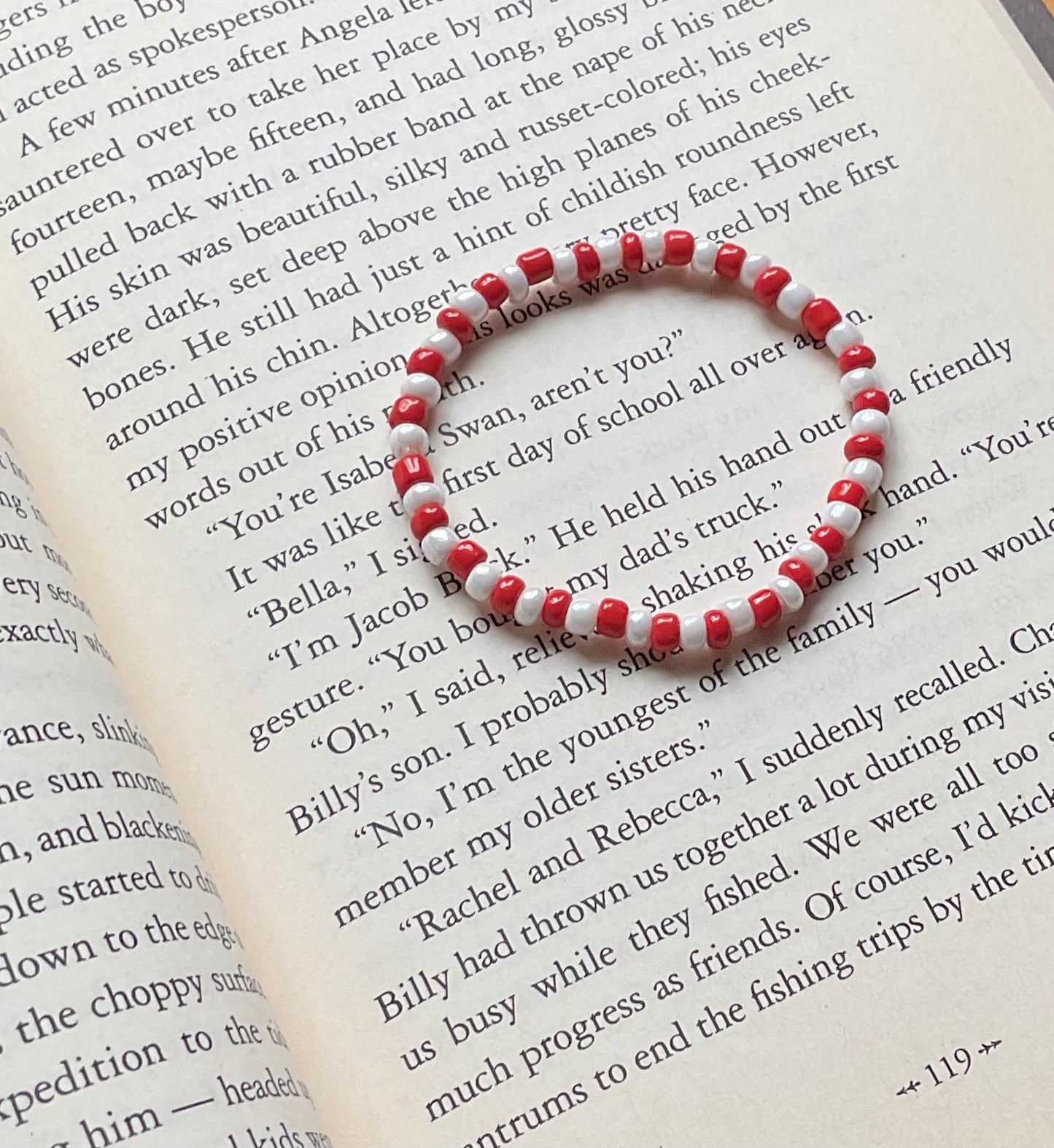 Red & White Seed Bead Bracelet